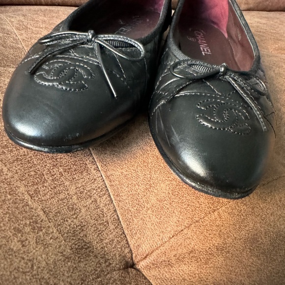 Chanel iconic Quilted Lambskin Ballet Flats - Picture 8 of 12